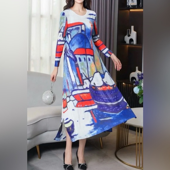 Vanite Couture Castle Dress Red Combination One Size - Picture 1 of 16